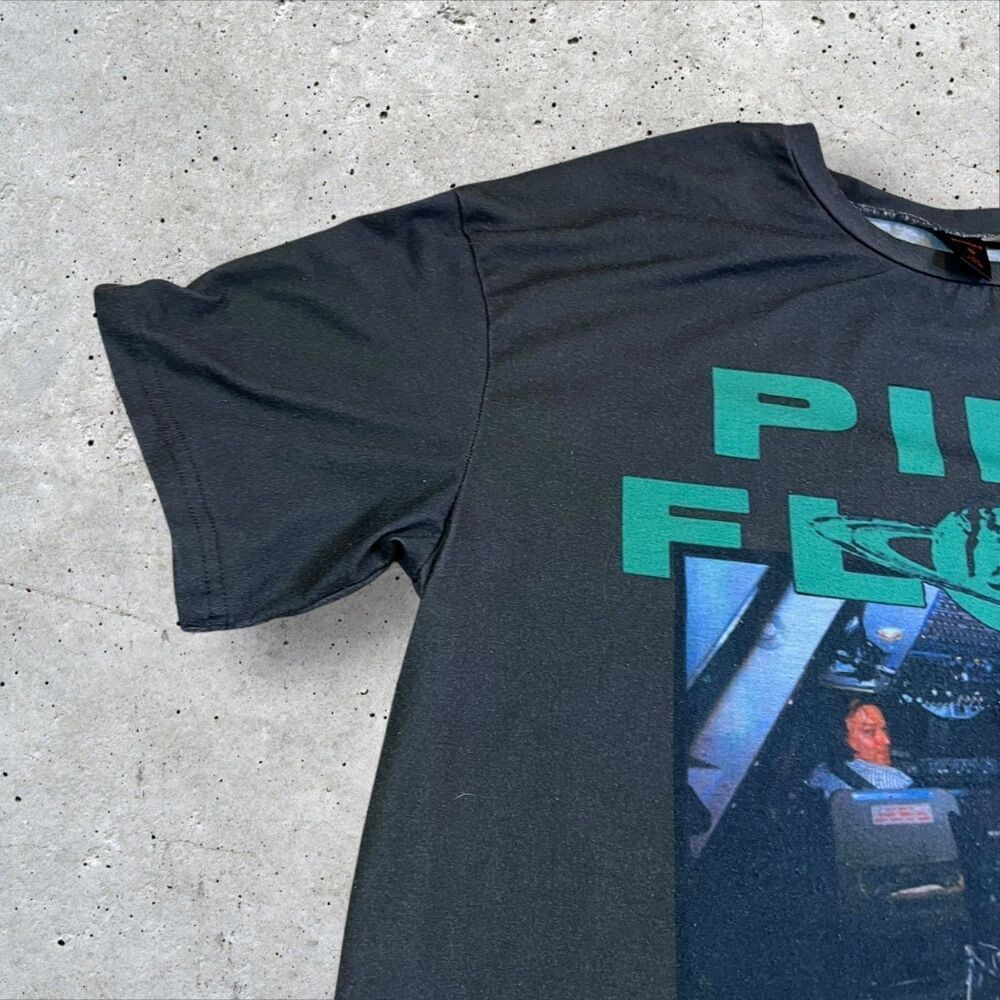 Pink Floyd T-Shirt Size Small In Concert Wembley Stadium Gray Reprint Shirt - Picture 5 of 9